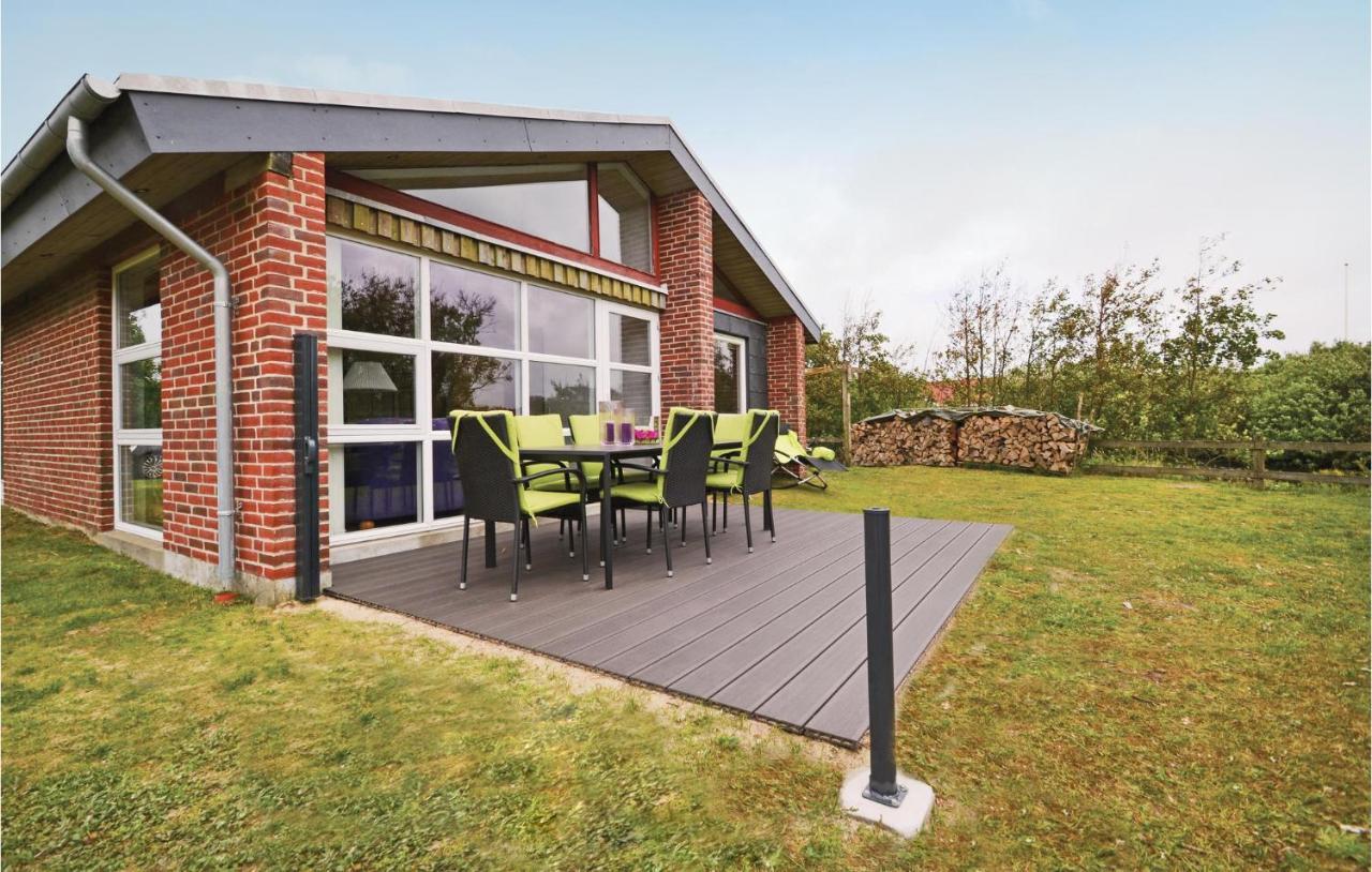 3 Bedroom Awesome Home In Fan Fanø Exteriör bild